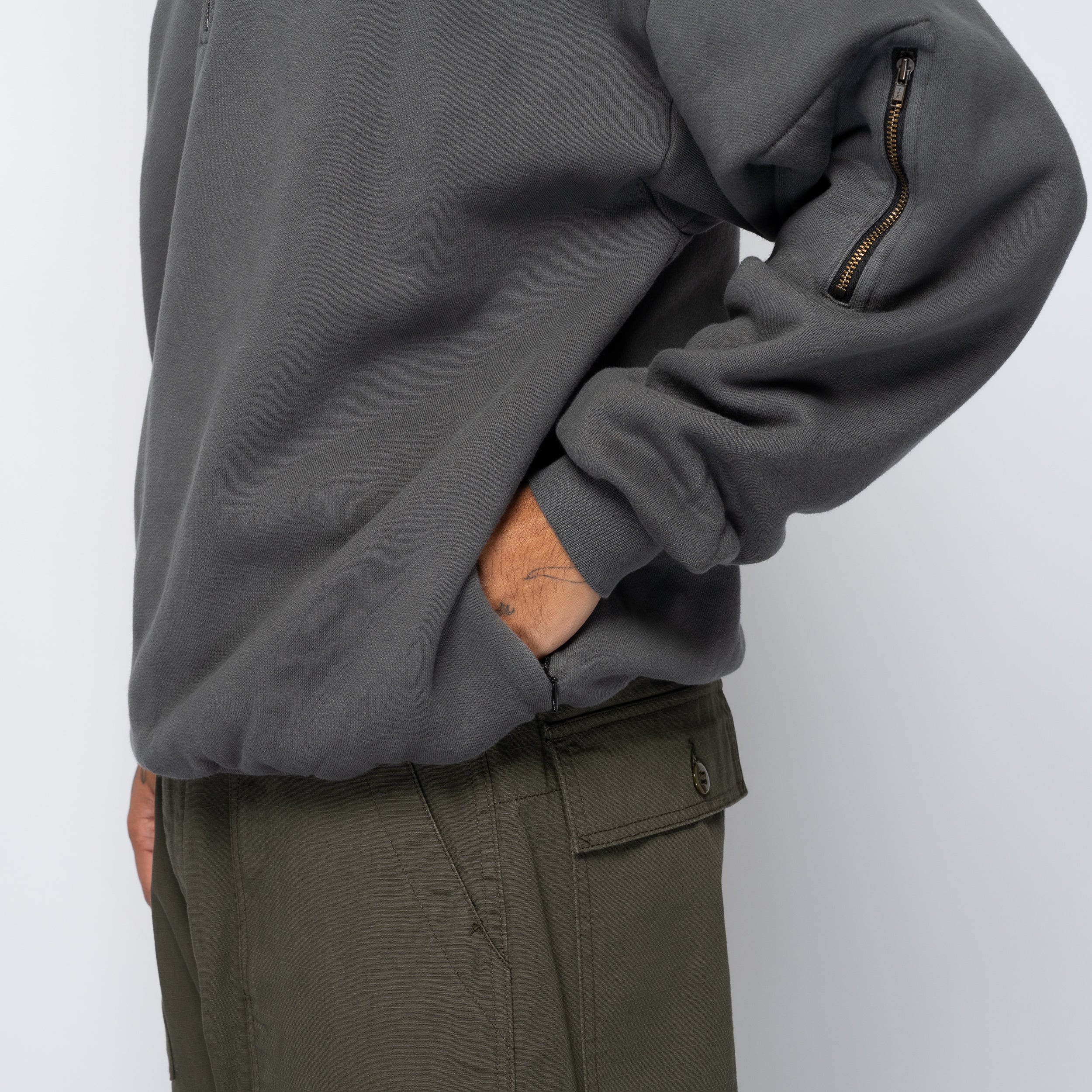 Pig Dyed Zip Sweat Black 1007AWCS04