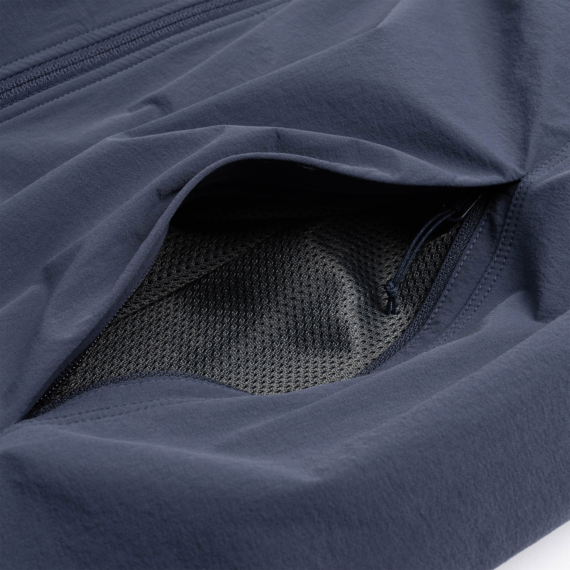 Gamma Lightweight Hoody X00000629 Black Sapphire