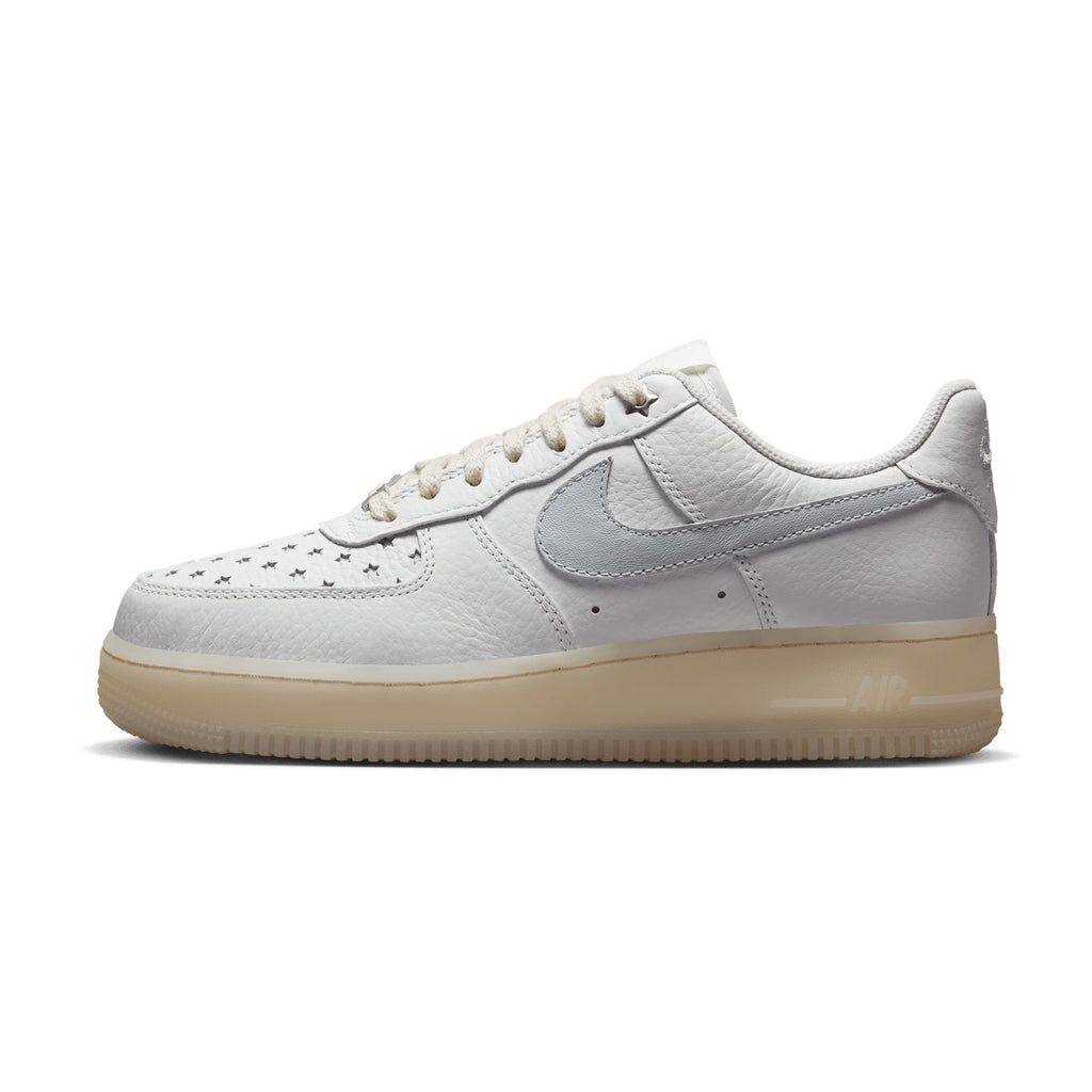 Women Nike Air Force 1 07 FD0793-100 Summit White