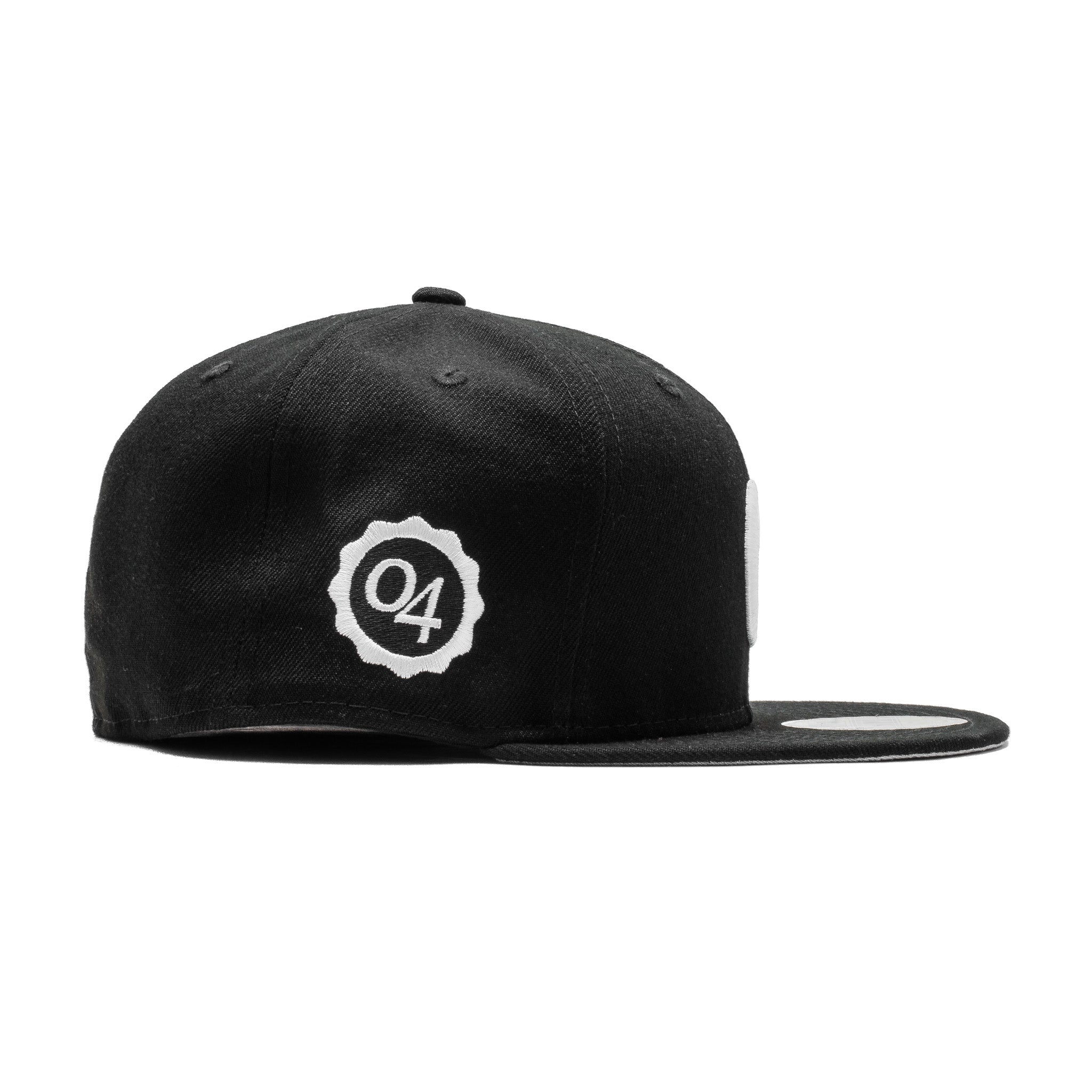 Capsule Casper Logo x New Era Fitted Cap Black