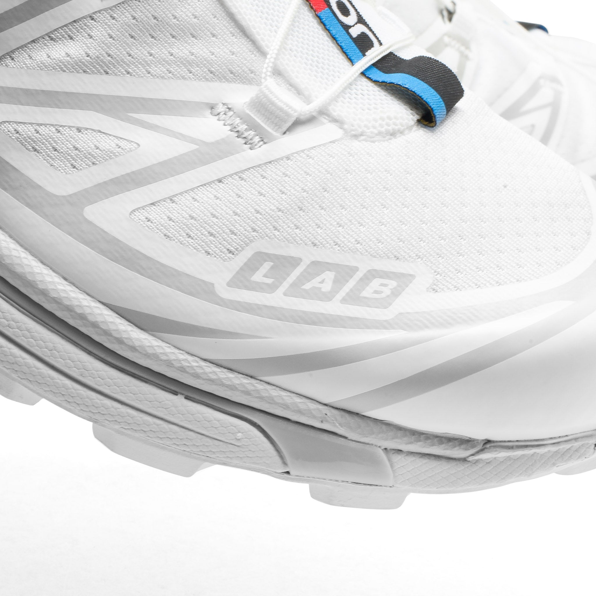 XT-6 Advanced 412529 White – Capsule